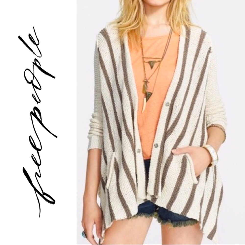 ☀️HP☀️🆕Free People Snap Button Cardigan